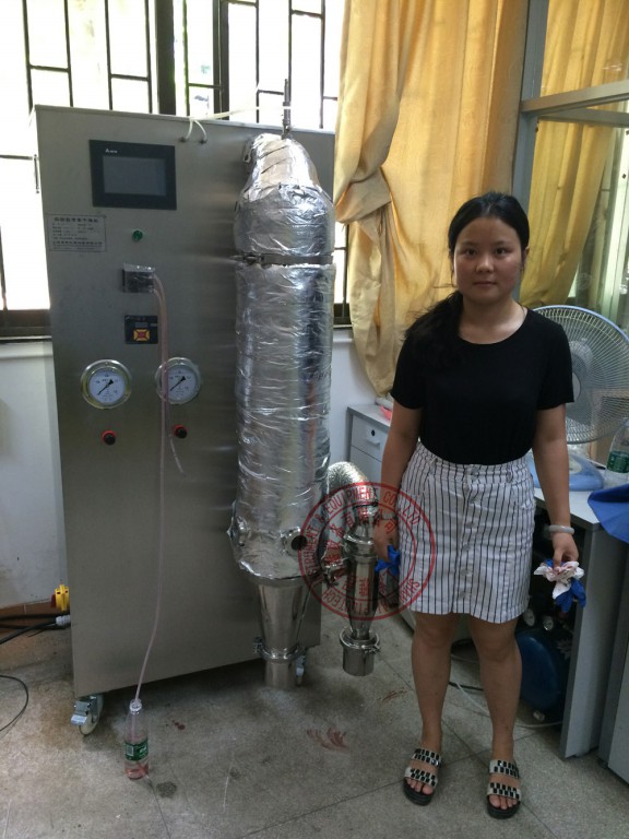 上海雅程中试型实验室喷雾干燥机用户照片