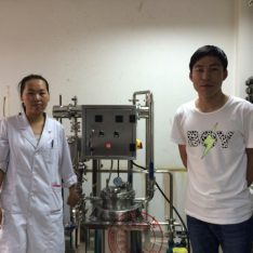 多功能提取罐调试现场